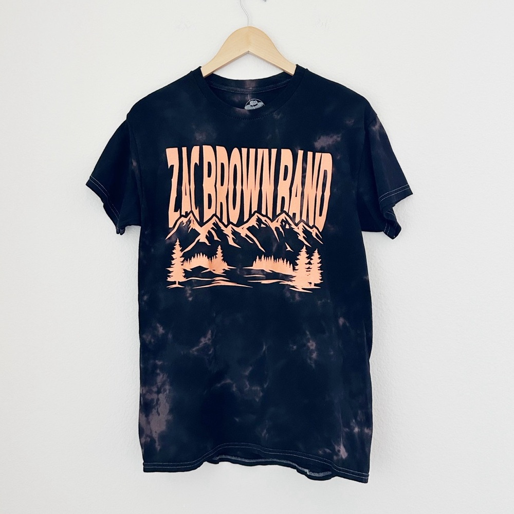 NEW Zac Brown Band Graphic Tee